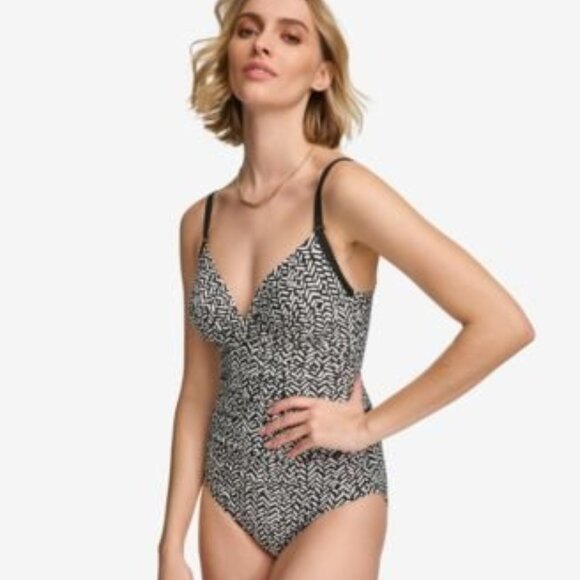 Calvin Klein Swimwear Black/White Twist Front One-Piece bathing suit, Size 6 - Picture 1 of 1